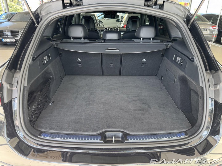 Mercedes-Benz GLC 300d 4MATIC*AMG*REZERVACE 2025