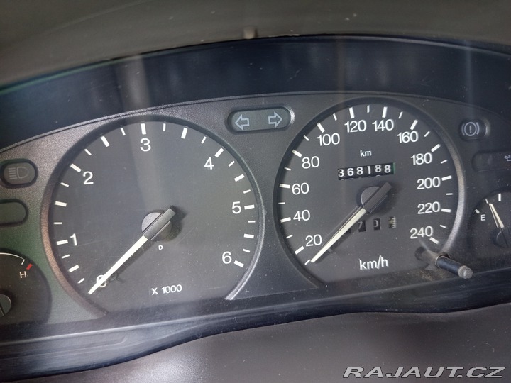 Ford Transit Minibus 2000