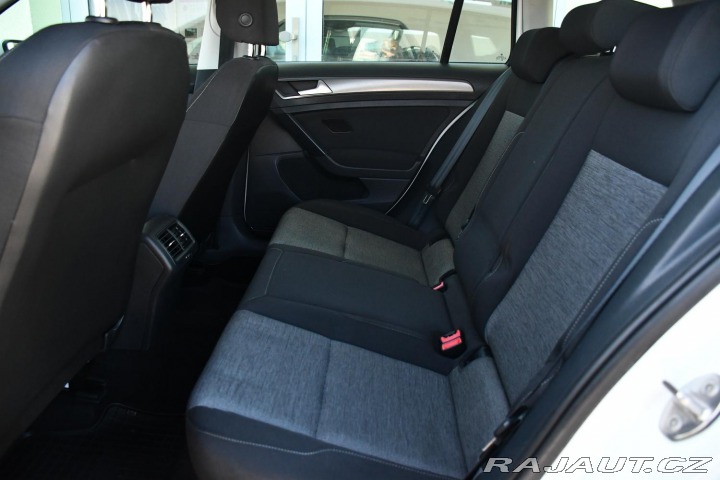 Volkswagen Golf 1.6TDi AUT. AC P.SENZORY 2014