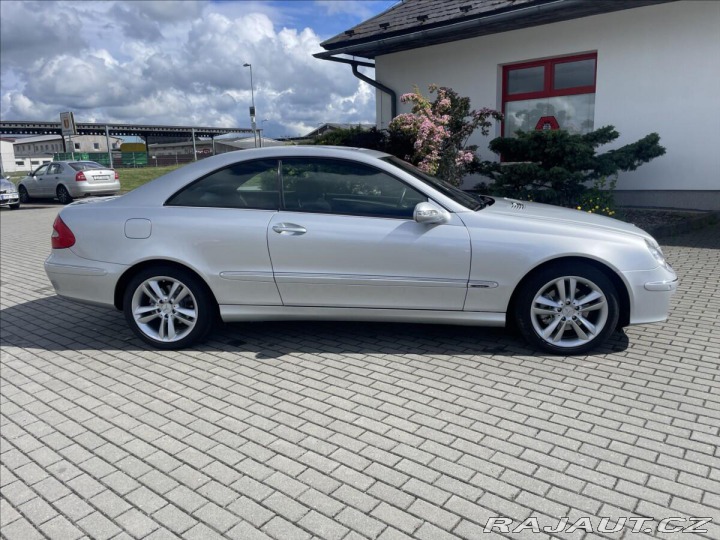 Mercedes-Benz CLK 3,0 i V6 170kw Ambiente T 2005