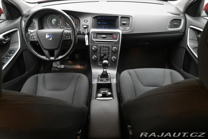 Volvo V60 1,6 D2 84 kW Manuál 2011
