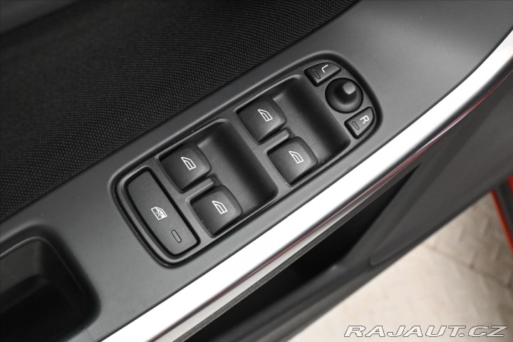 Volvo V60 1,6 D2 84kW Manuál Kineti 2011