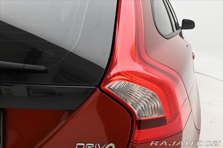 Volvo V60 1,6 D2 84 kW Manuál 2011