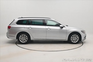 Volkswagen Passat 2,0 TDI 110kW DSG Busines 2022