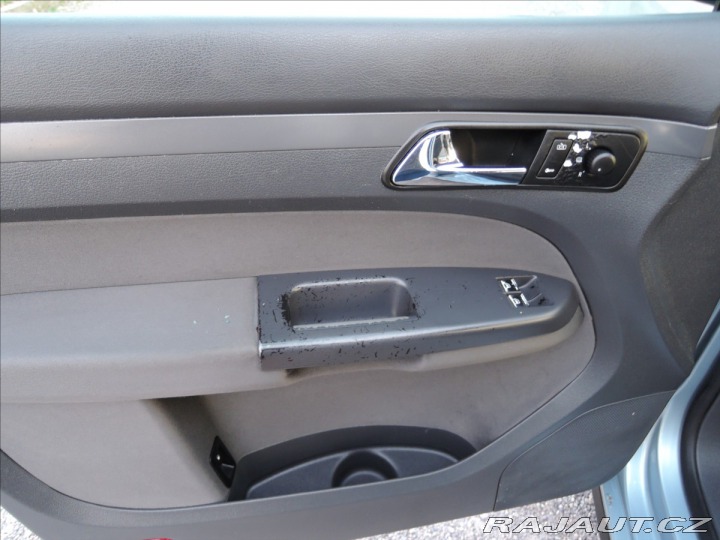 Volkswagen Touran 1,9 TDi 2006