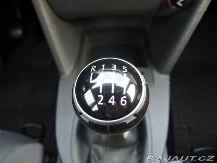 Volkswagen Touran 1,9 TDi 2006