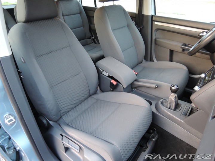 Volkswagen Touran 1,9 TDi 2006