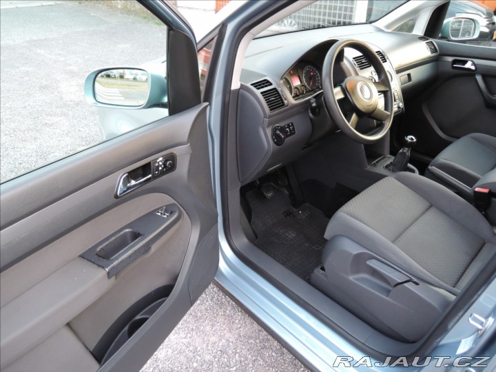 Volkswagen Touran 1,9 TDi 2006