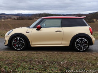 Mini Cooper 2,0 JCW 170kW H&K Chi 2016