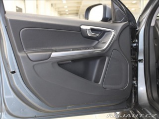 Volvo V60 2,0 D3 110kW AT Mom.NAVI 2016