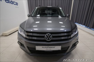 Volkswagen Tiguan 1,4 TSI KAMERA VÝHŘEV TAŽ 2014