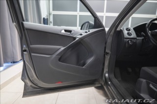 Volkswagen Tiguan 1,4 TSI KAMERA VÝHŘEV TAŽ 2014