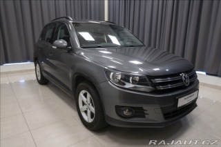 Volkswagen Tiguan 1,4 TSI KAMERA VÝHŘEV TAŽ 2014