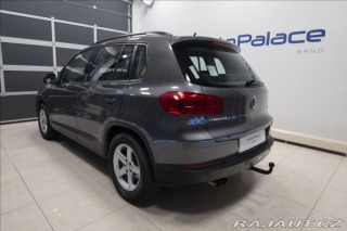 Volkswagen Tiguan 1,4 TSI KAMERA VÝHŘEV TAŽ 2014