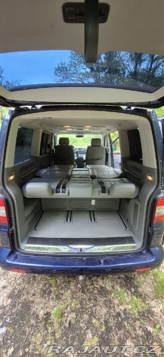 Volkswagen Multivan 2,5   Highline TDI 128kW 2007