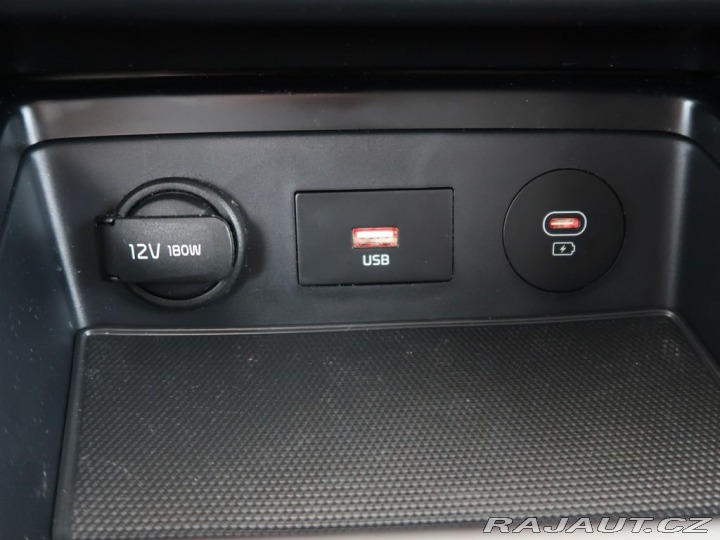 Kia Ceed 1.5T-GDI,117.5kW,CZ,1Maj 2022
