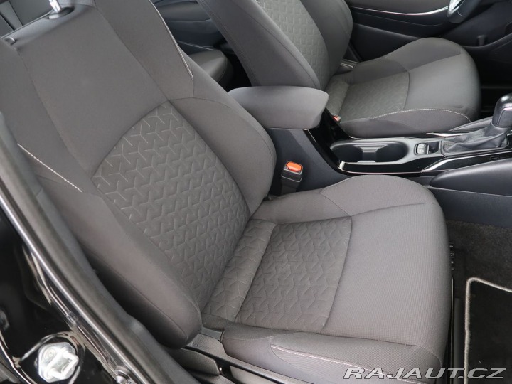 Toyota Corolla 2.0Hybrid,CZ,1Maj,Comfort 2022