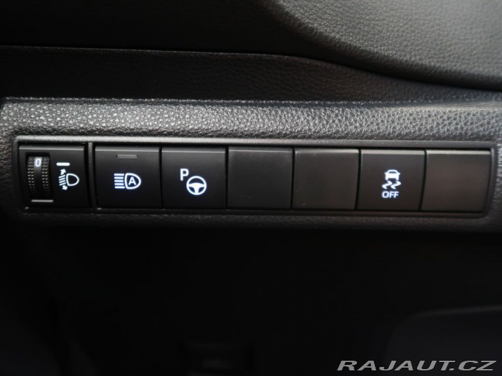 Toyota Corolla 2.0Hybrid,CZ,1Maj,Comfort 2022
