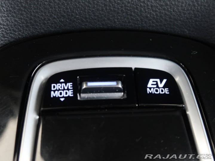 Toyota Corolla 2.0Hybrid,CZ,1Maj,Comfort 2022
