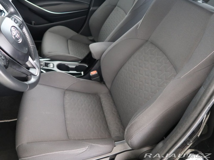Toyota Corolla 2.0Hybrid,CZ,1Maj,Comfort 2022