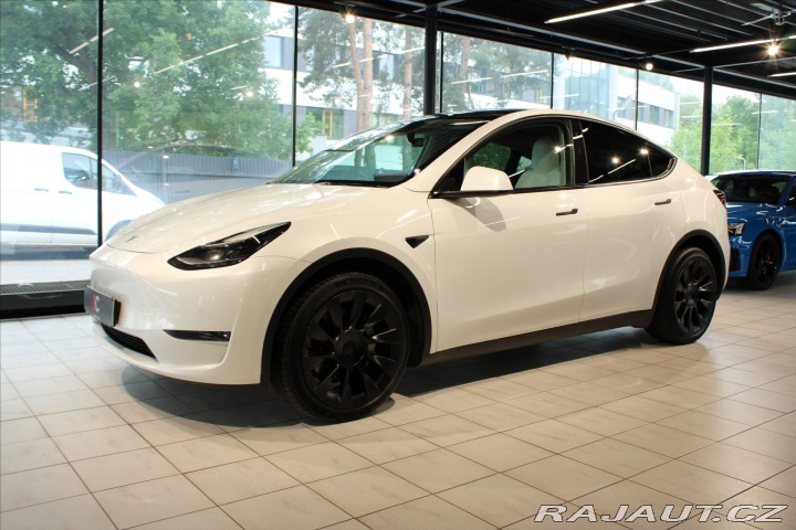 Tesla Model Y Long Range Dual Motor AWD 2021