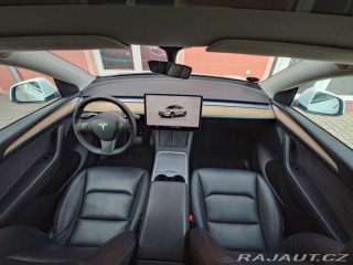 Tesla Model Y  2022