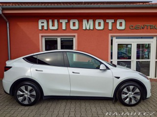 Tesla Model Y  2022