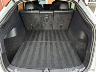 Tesla Model Y  2022