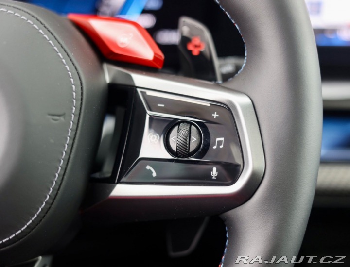 BMW M5 4.4 V8 ehybrid Touring x 2025