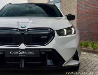 BMW M5 4.4 V8 ehybrid Touring x 2025