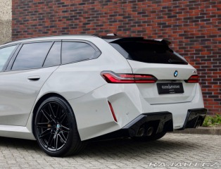 BMW M5 4.4 V8 ehybrid Touring x 2025