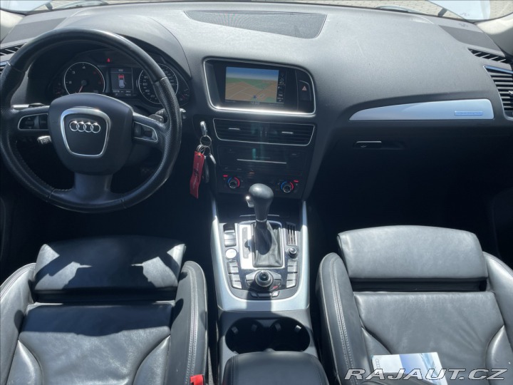Audi Q5 3,0 TDi Quattro S-Line CZ 2010