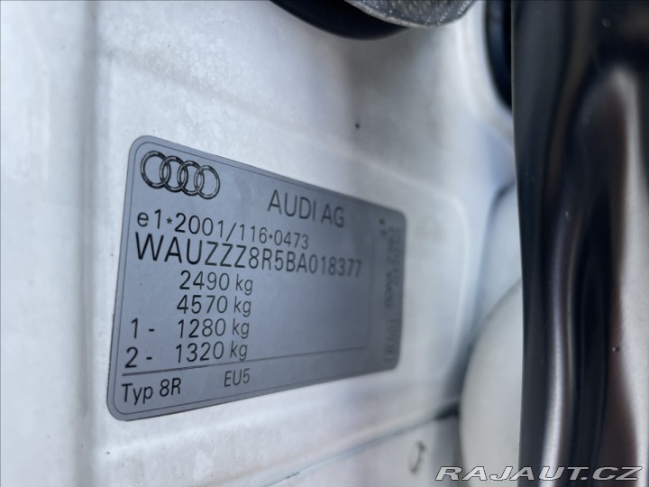 Audi Q5 3,0 TDi Quattro S-Line CZ 2010