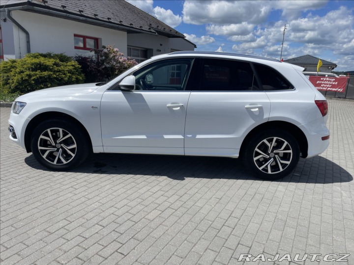 Audi Q5 3,0 TDi Quattro S-Line CZ 2010