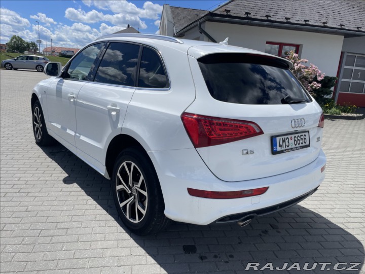 Audi Q5 3,0 TDi Quattro S-Line CZ 2010