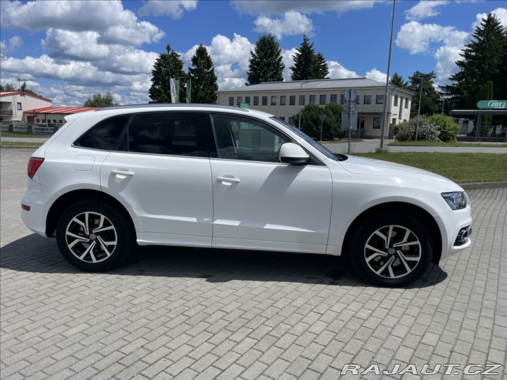Audi Q5 3,0 TDi Quattro S-Line CZ 2010