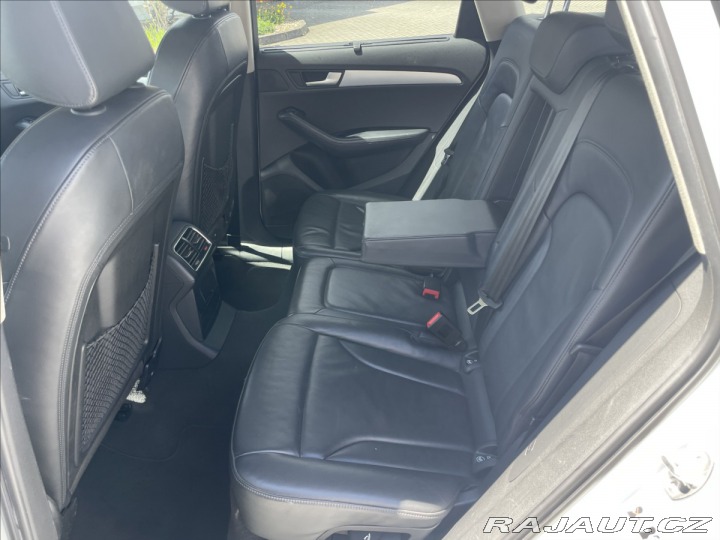 Audi Q5 3,0 TDi Quattro S-Line CZ 2010