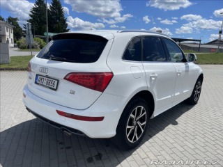 Audi Q5 3,0 TDi Quattro S-Line CZ 2010