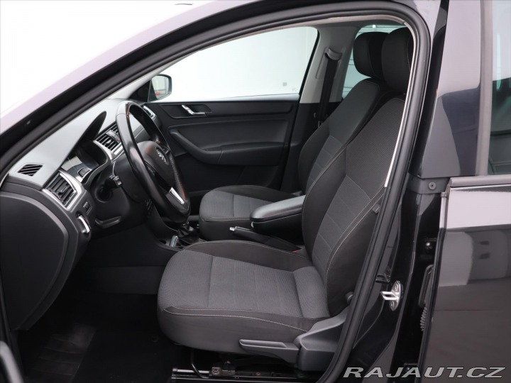 Škoda Rapid 1,6 TDI 77kW Style Xenon 2014