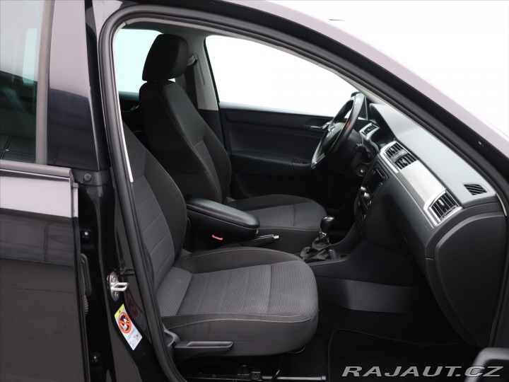 Škoda Rapid 1,6 TDI 77kW Style Xenon 2014