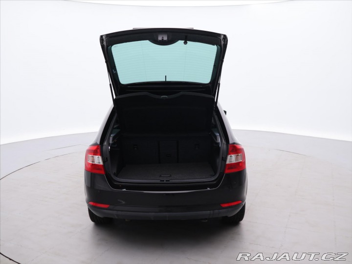 Škoda Rapid 1,6 TDI 77kW Style Xenon 2014