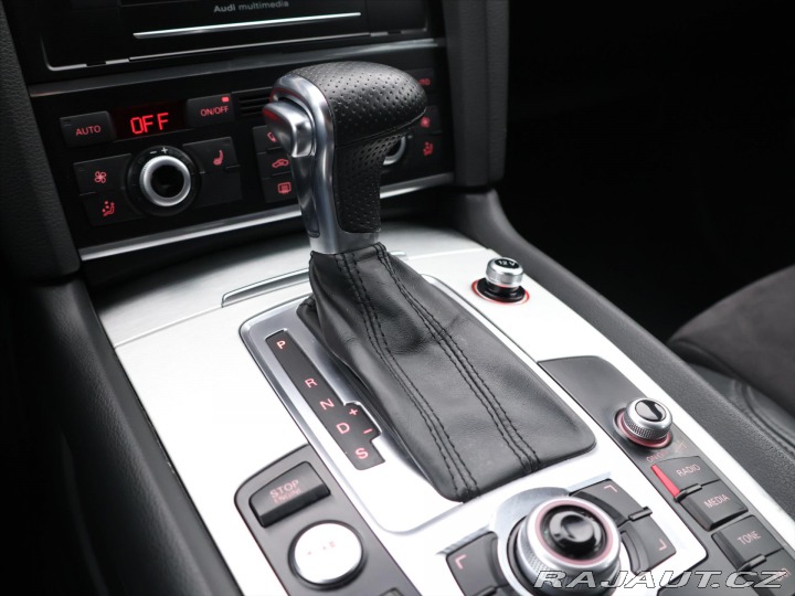 Audi Q7 3,0 TDI 150kW S-line CZ D 2014