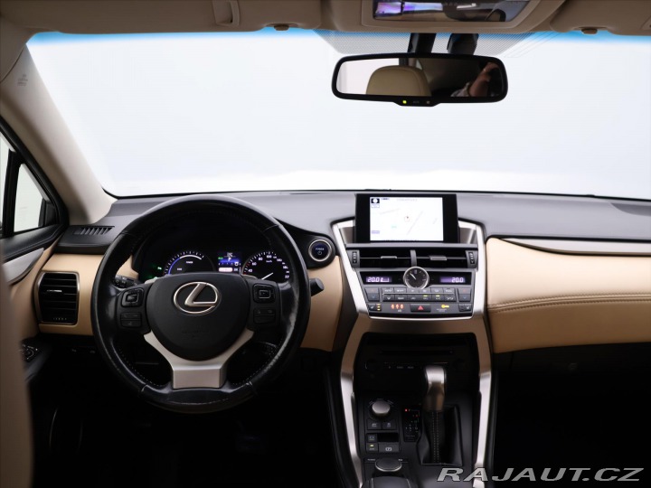 Lexus Ostatní modely NX 300h 2,5 145kW 4WD Premium AUT 2015