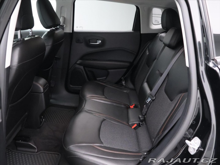 Jeep Compass 1,6 D LIMITED Aut.klima C 2018