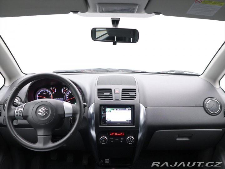 Suzuki SX4 1,6 VVT 88kW Navi 4x4 CZ 2013