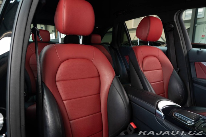 Mercedes-Benz GLC SUV 200 4MATIC A/T 2020