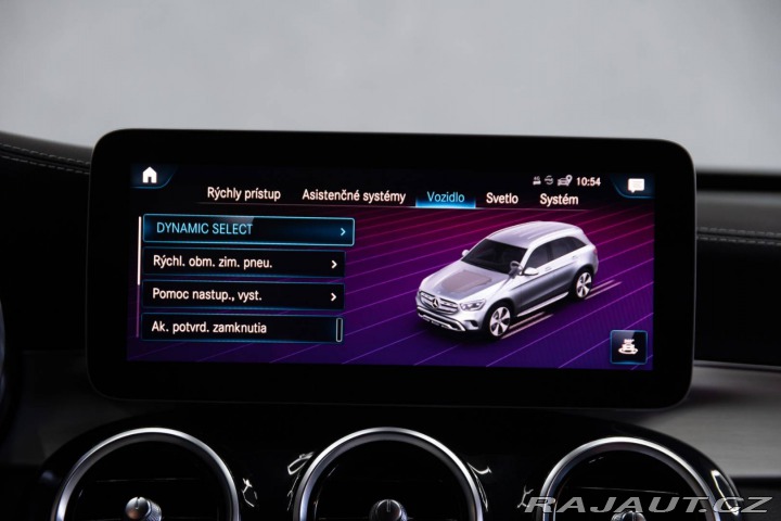 Mercedes-Benz GLC SUV 200 4MATIC A/T 2020