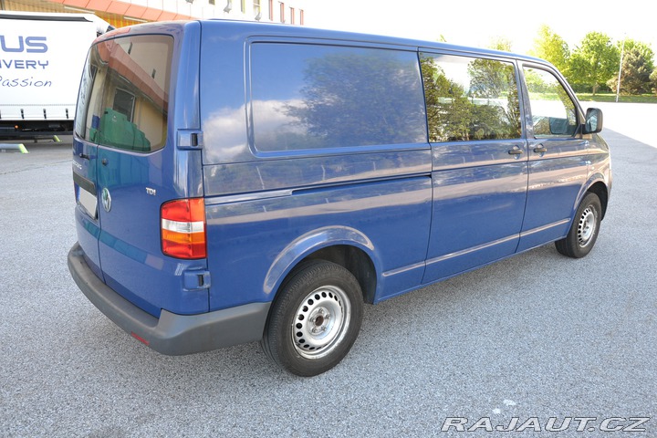 Volkswagen Transporter T5 LONG 2.5 TDi, Klima,6m 2008