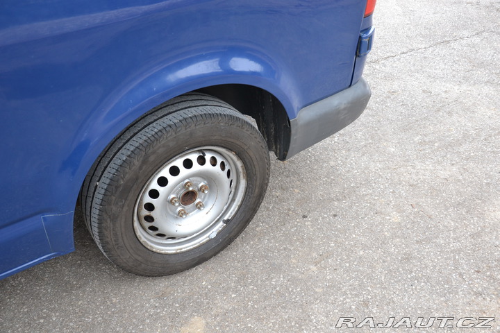 Volkswagen Transporter T5 LONG 2.5 TDi, Klima,6m 2008