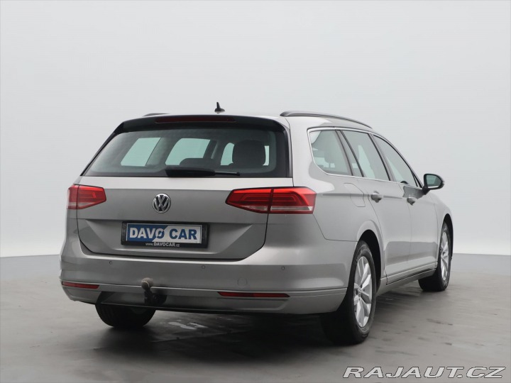 Volkswagen Passat 2.0 TDI LED Highline Tažn 2015